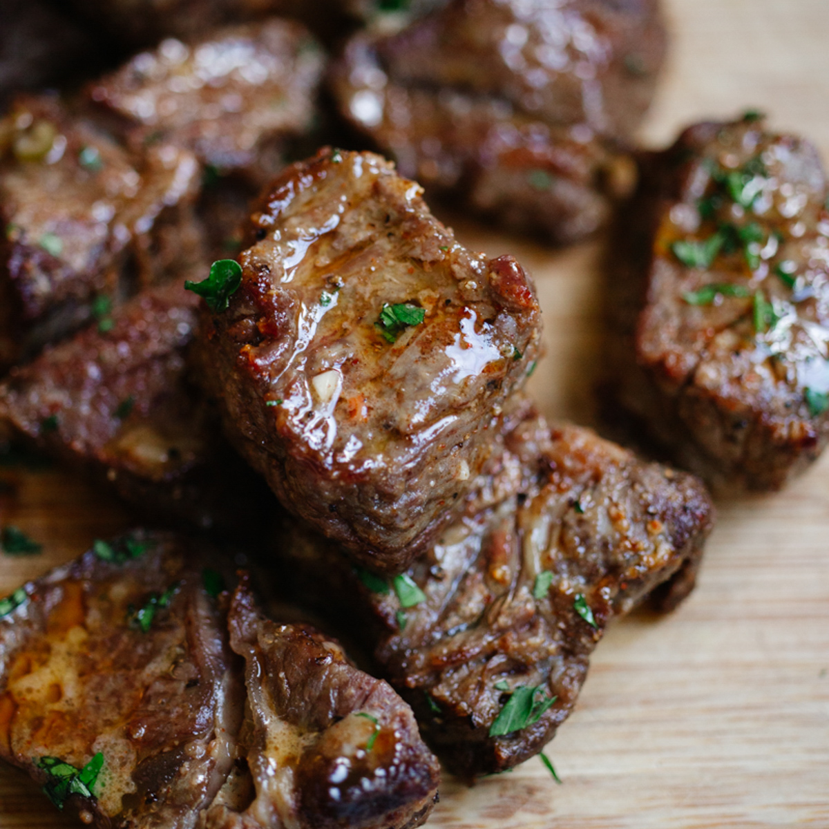 Air fryer steak bites